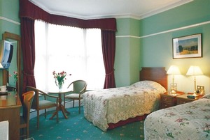 Twin bedroom at 9 Green Lane B&B Buxton near the Peak District